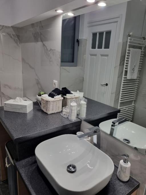 Plaka Sofi Suite Athens Luaran gambar
